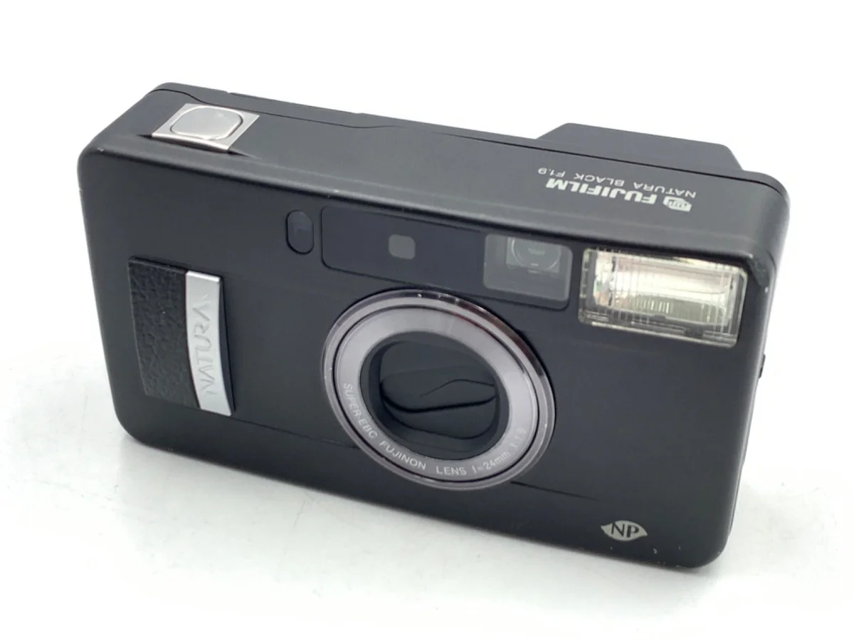 Fujifilm NATURA BLACK F1.9