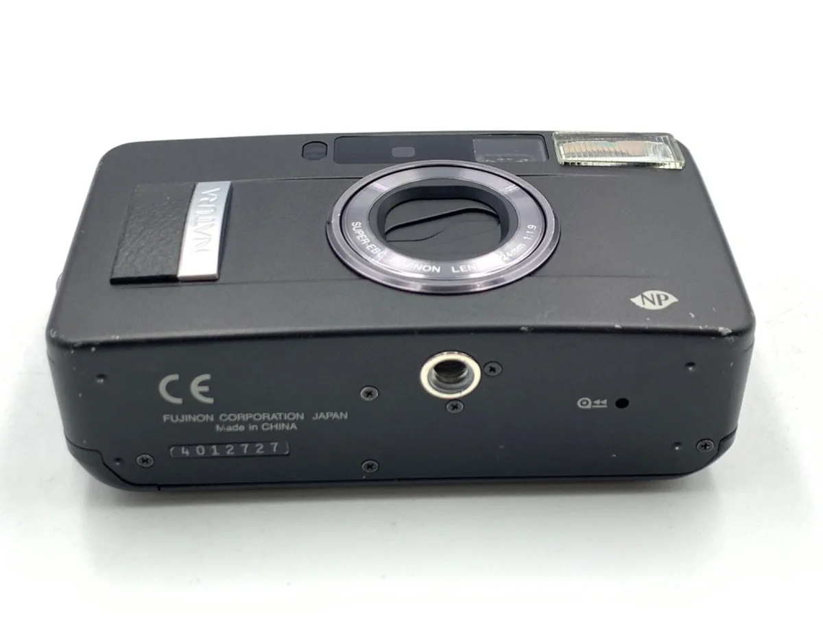 Fujifilm NATURA BLACK F1.9 - Thumbnail 3