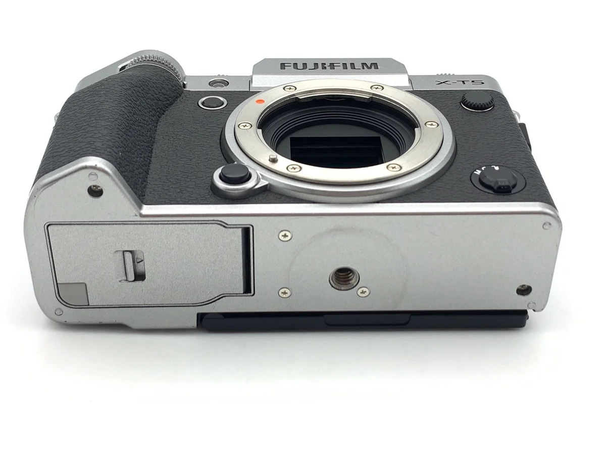 Fujifilm X-T5 - Thumbnail 3