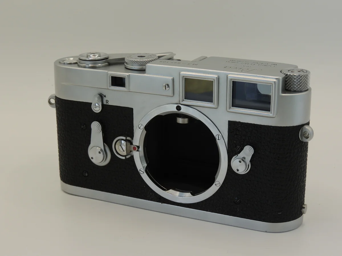 Leica M3