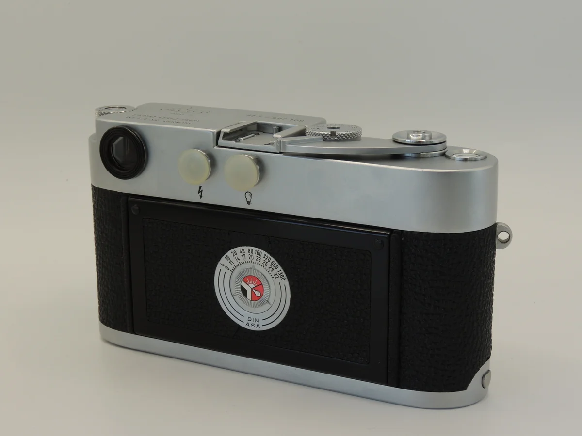 Leica M3 - Thumbnail 2