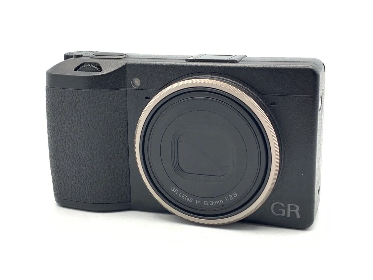 Ricoh GR III