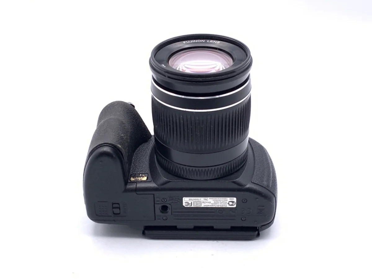 Fujifilm FinePix HS10 - Thumbnail 3