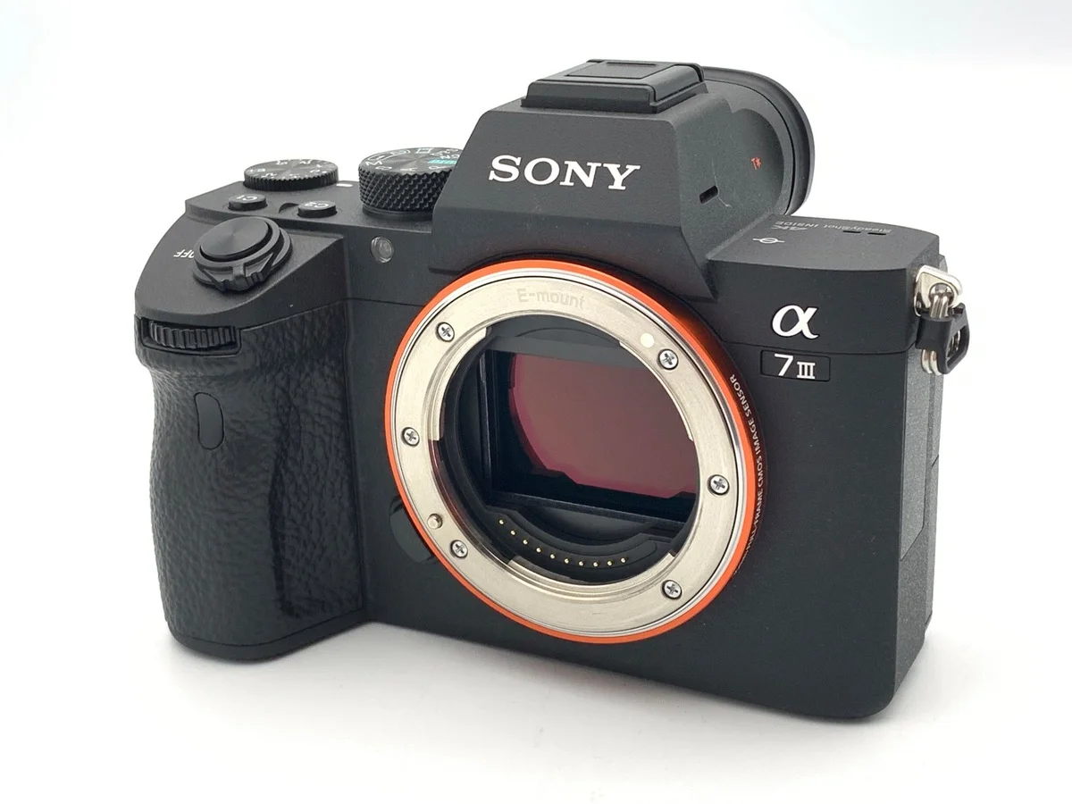 Sony α7III [ILCE-7M3