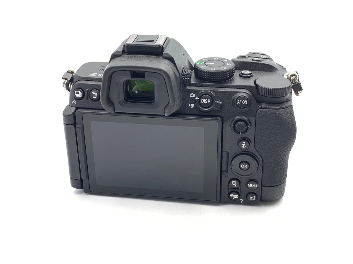 Nikon Z5II - Thumbnail 2