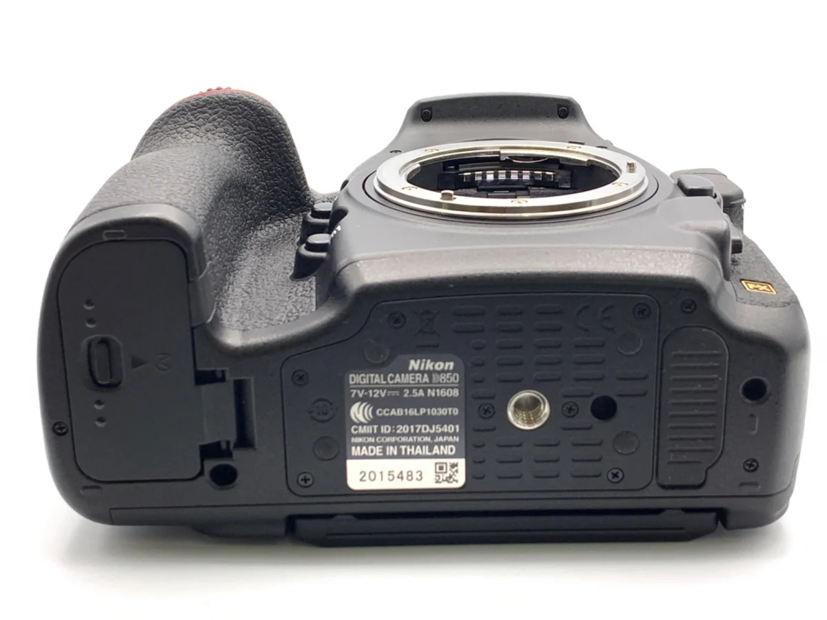 Nikon D850 - Thumbnail 3