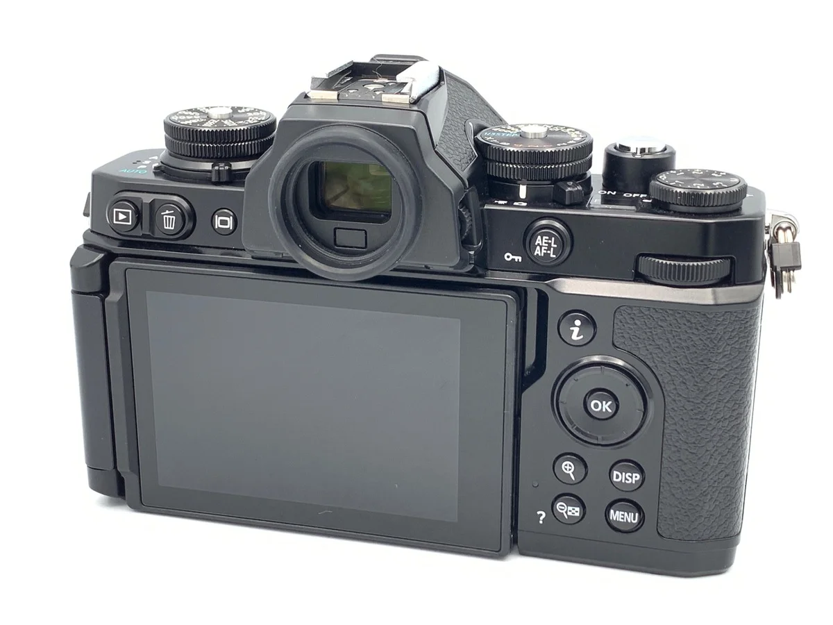 Nikon Zfc - Thumbnail 2