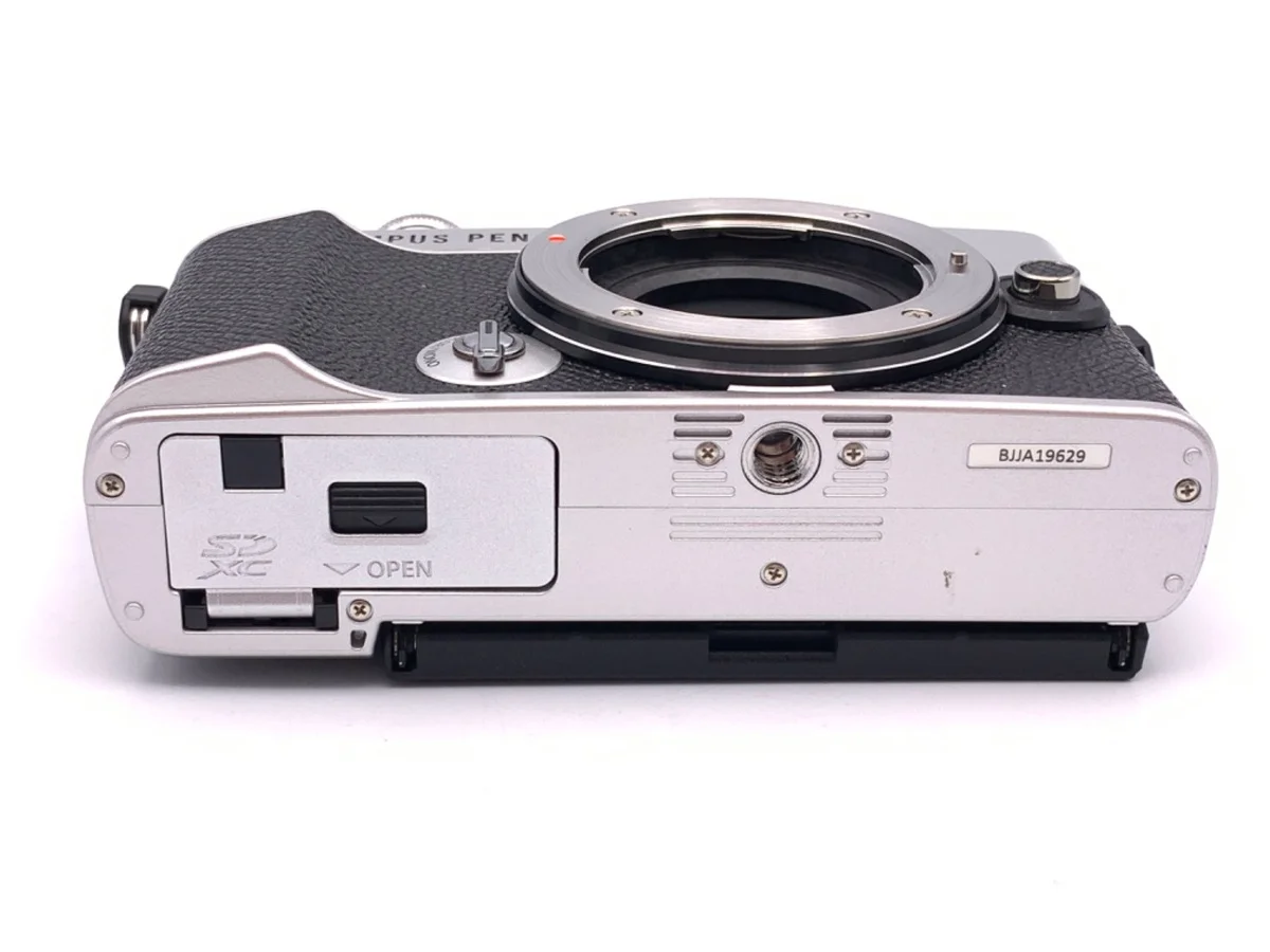 Olympus PEN E-P7 - Thumbnail 3