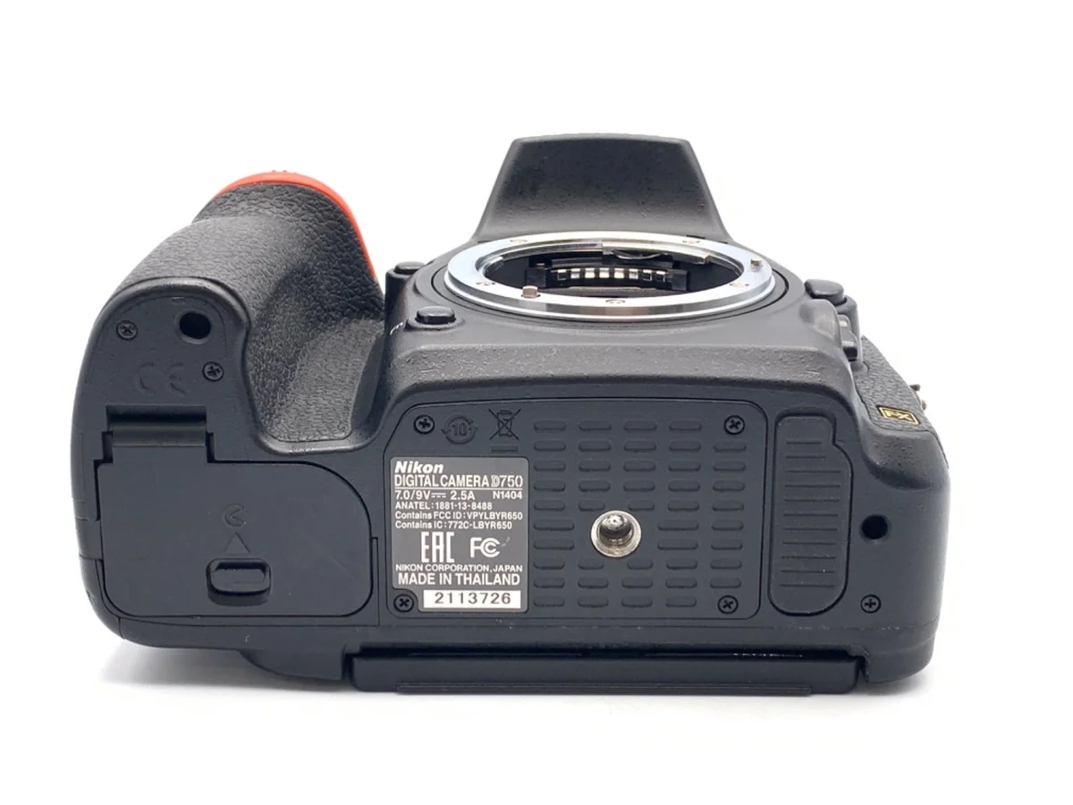 Nikon D750 - Thumbnail 3