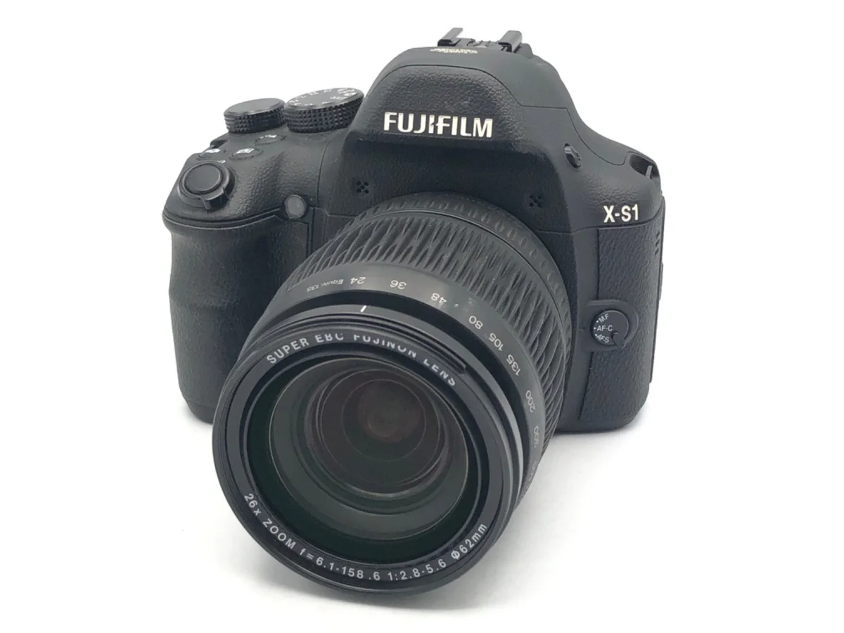 Fujifilm X-S1