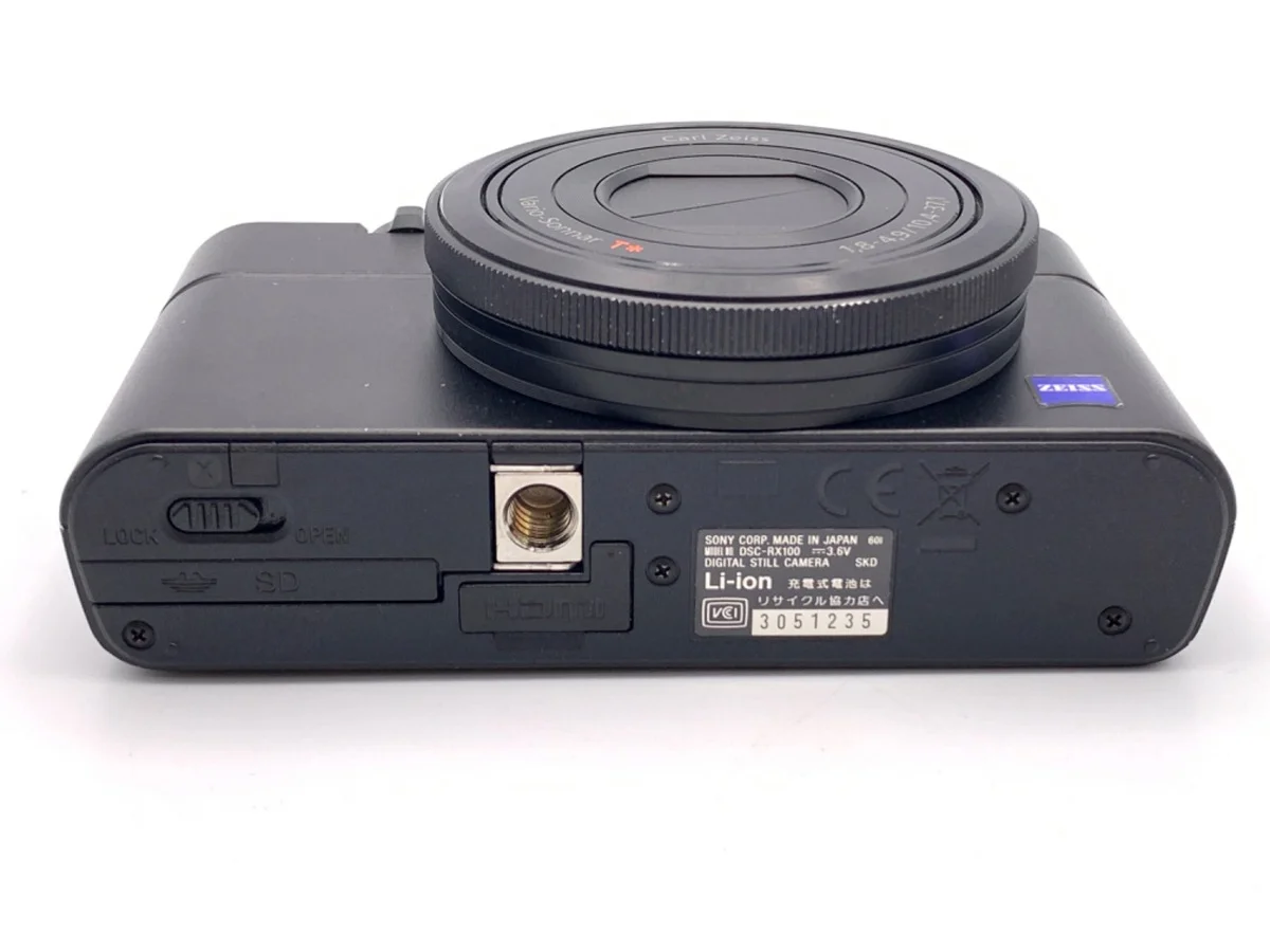 Sony Cyber-shot DSC-RX100 - Thumbnail 3