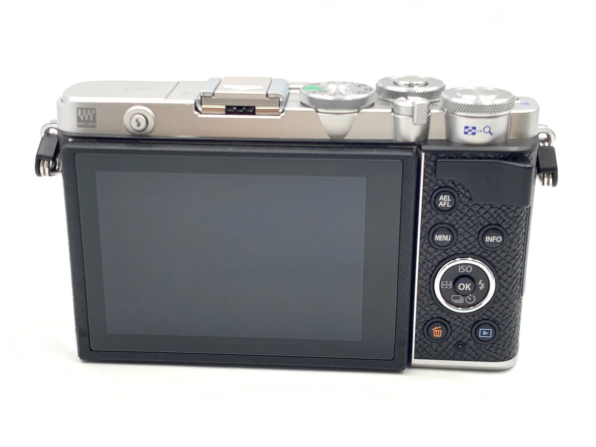 Olympus PEN E-P7 - Thumbnail 2