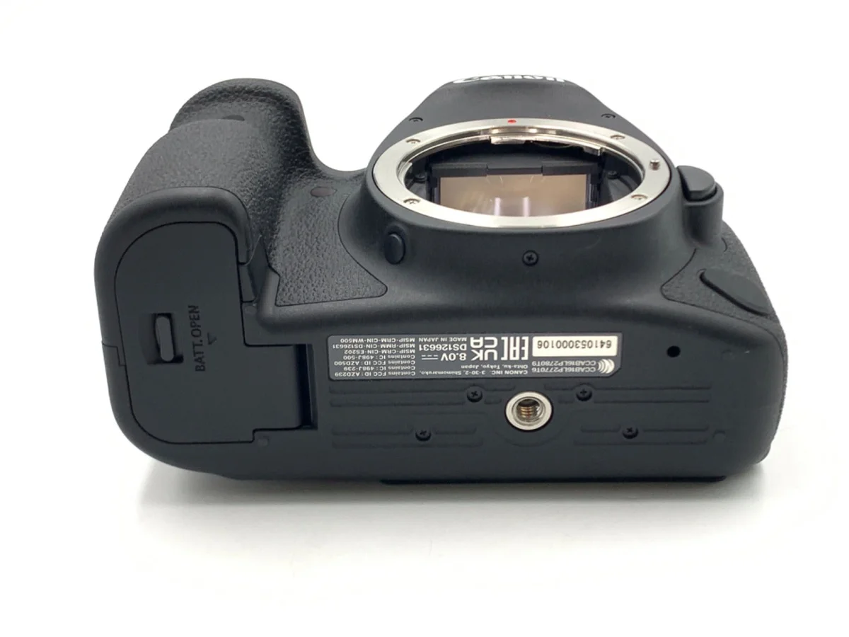 Canon EOS 6D MarkII - Thumbnail 3