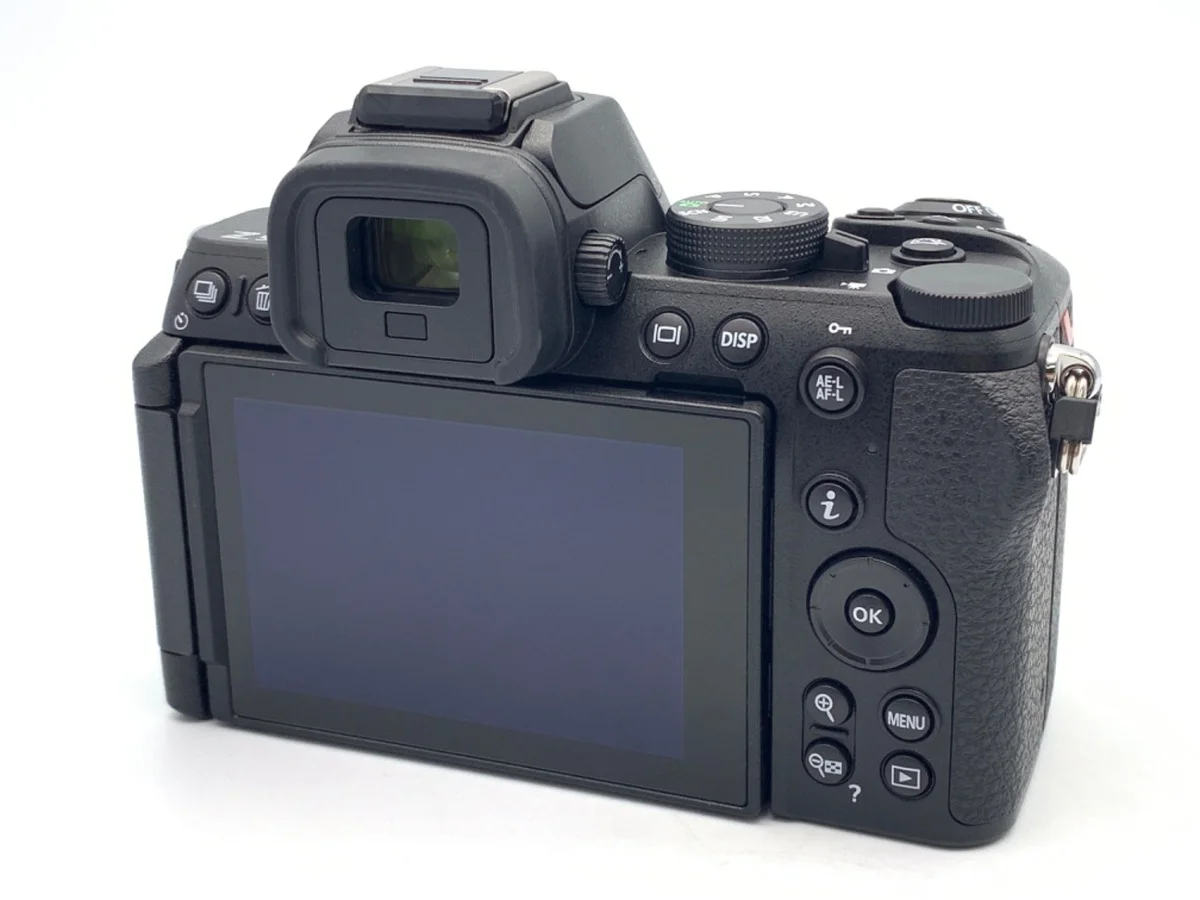 Nikon Z50II - Thumbnail 2