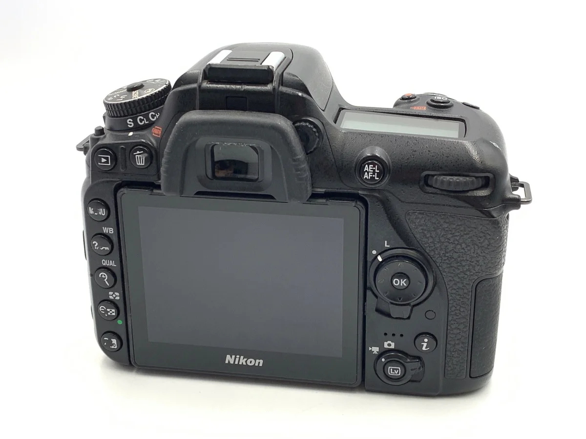 Nikon D7500 - 縮圖 2