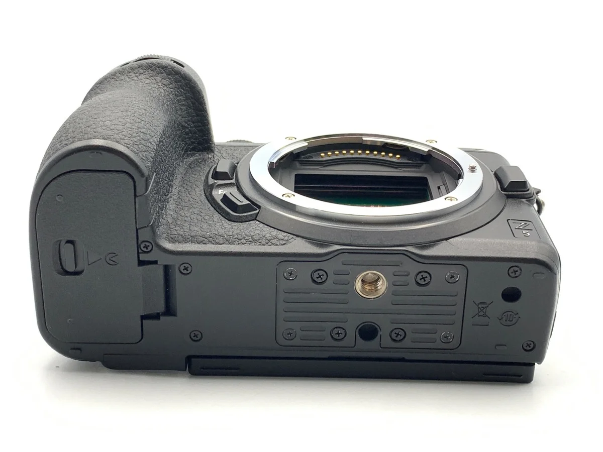 Nikon Z5 - Thumbnail 3