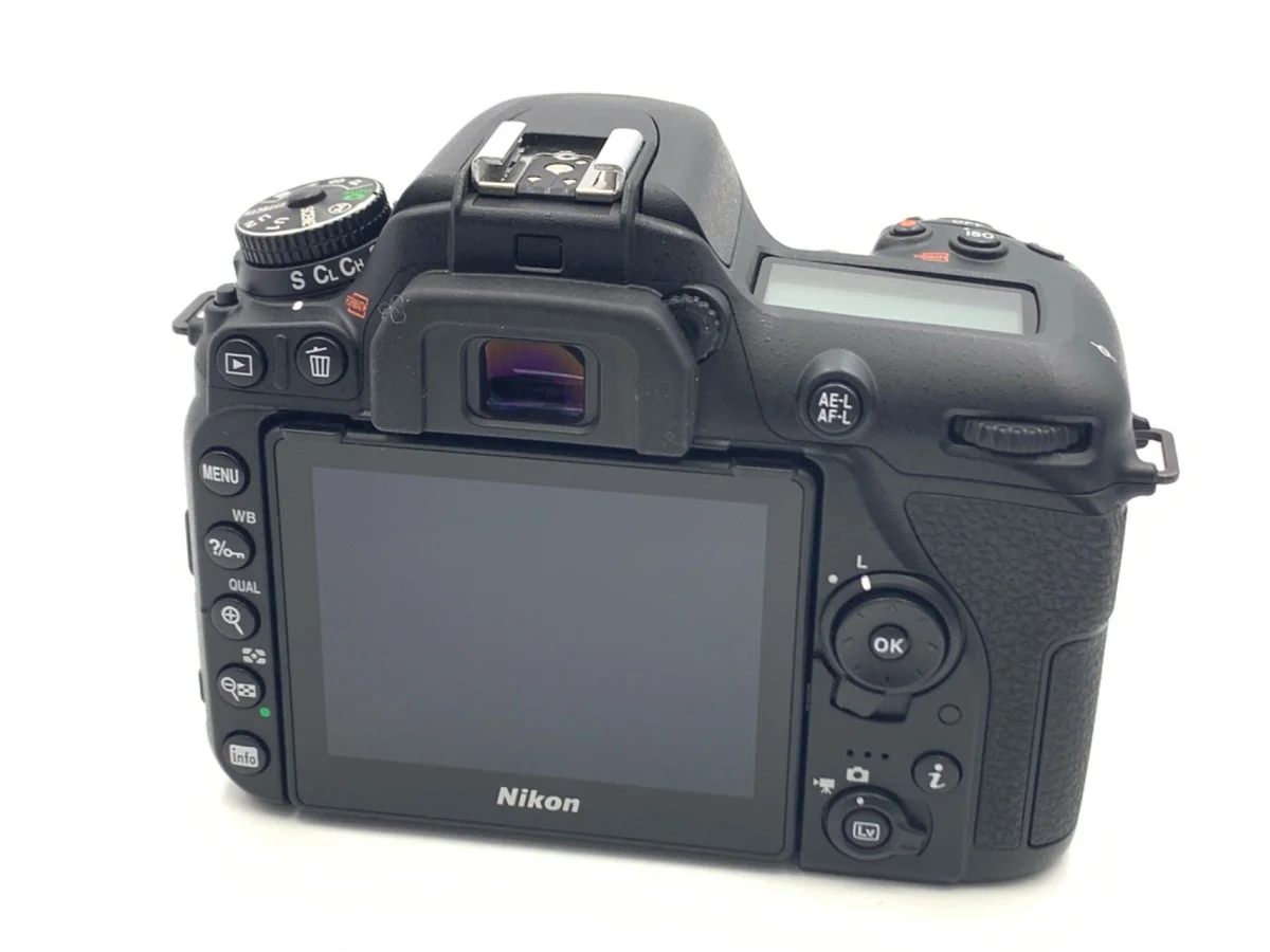 Nikon D7500 - 縮圖 2
