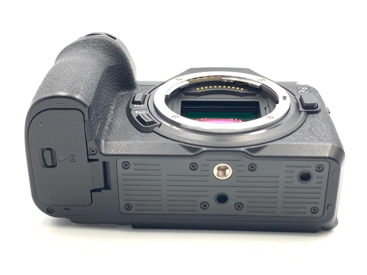 Nikon Z6III - Thumbnail 3