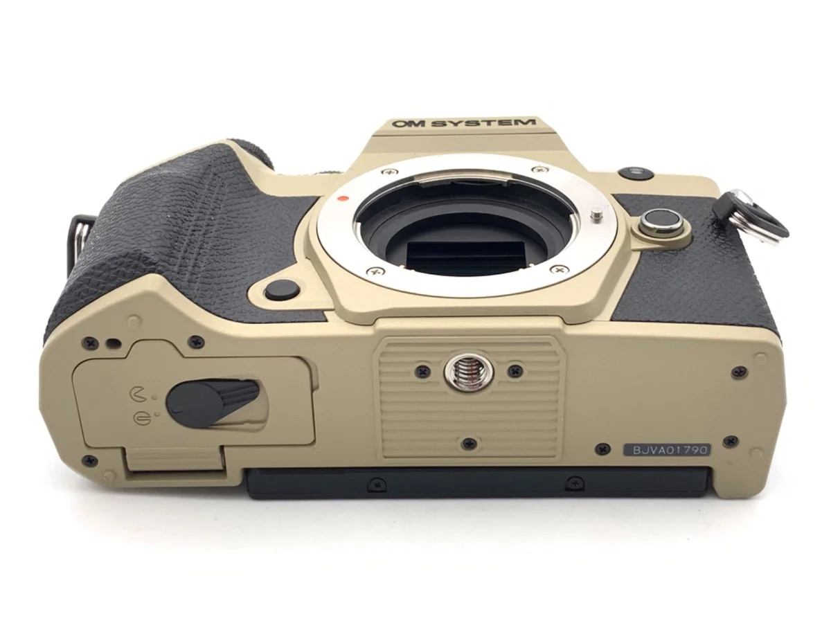 Olympus OM SYSTEM OM-5 Mark II - Thumbnail 3