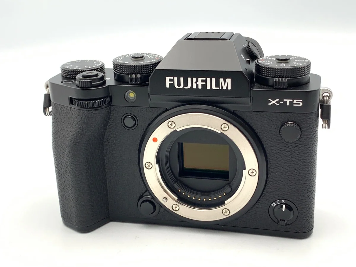 Fujifilm X-T5