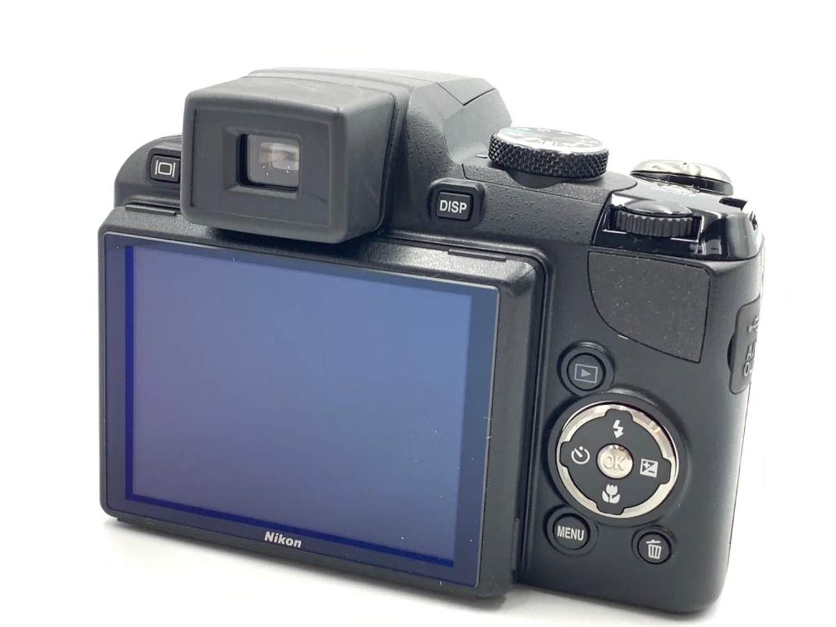 Nikon COOLPIX P90 - Thumbnail 2