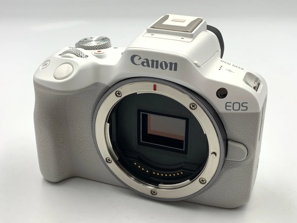 Canon EOS R50
