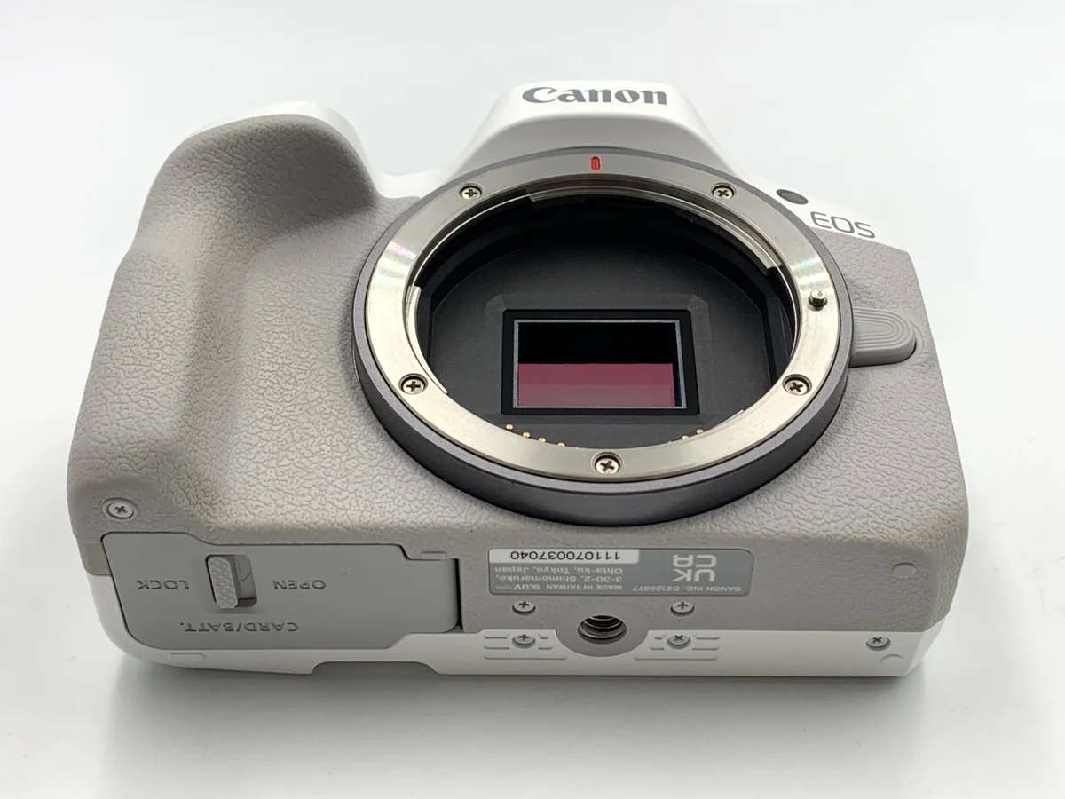 Canon EOS R50 - Thumbnail 3