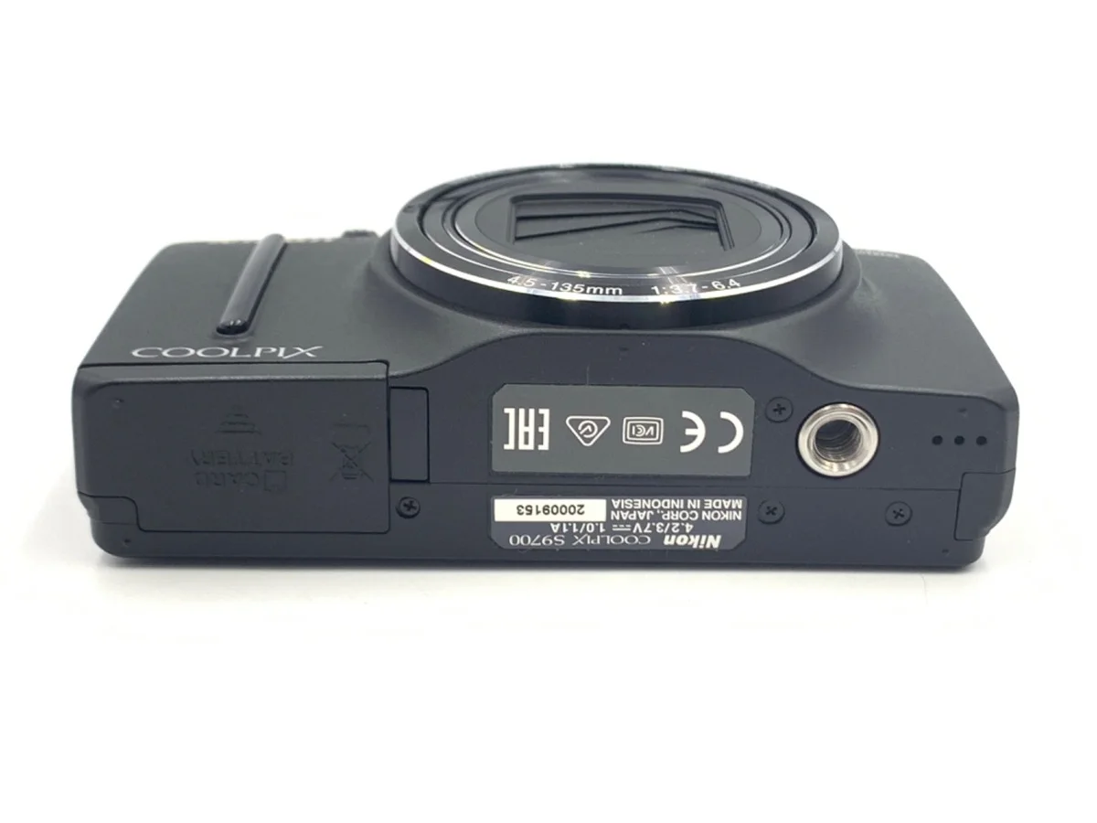 Nikon COOLPIX S9700 BK - Thumbnail 3