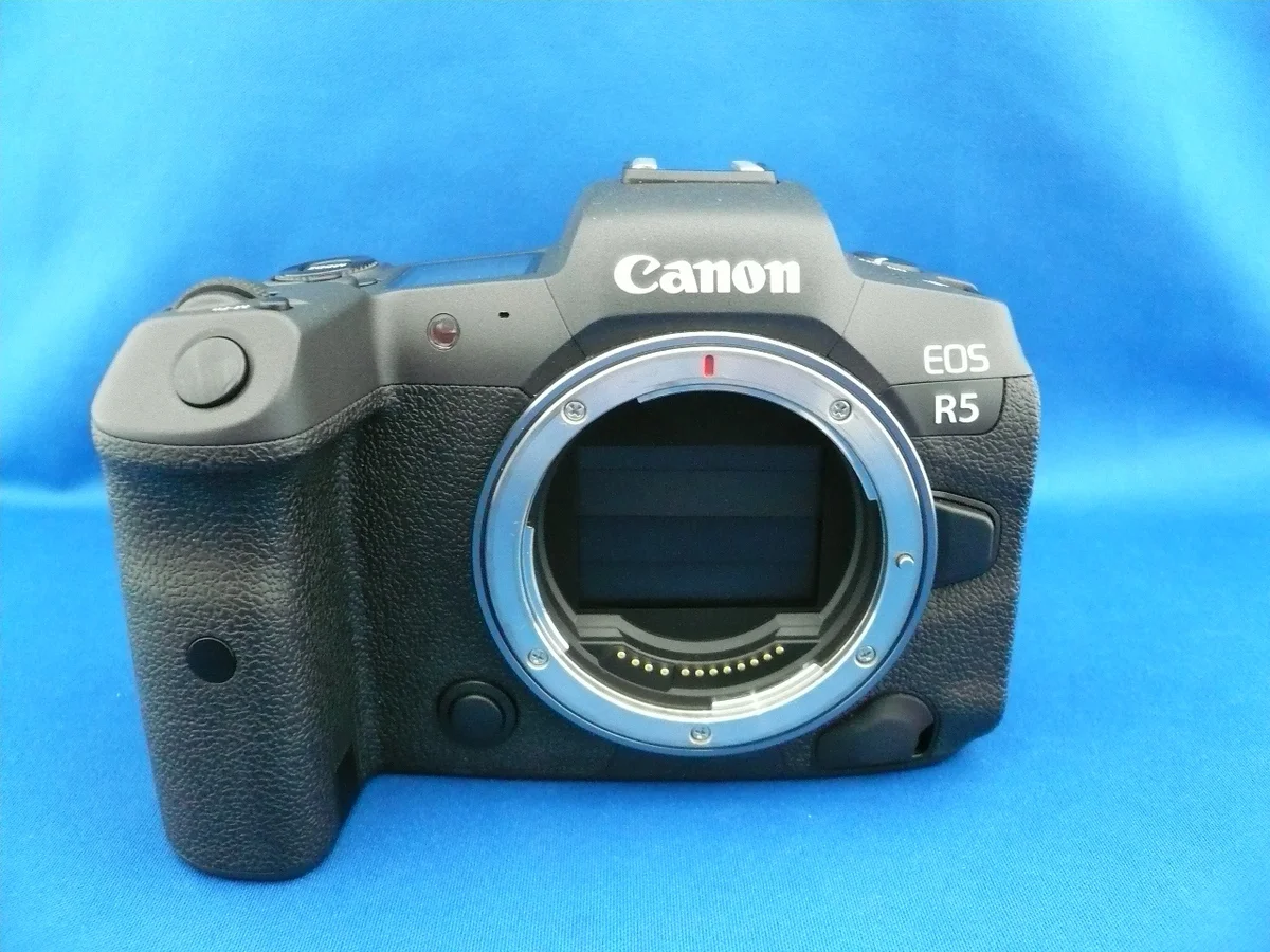 Canon EOS R5