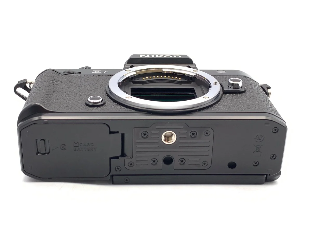 Nikon Zf - Thumbnail 3