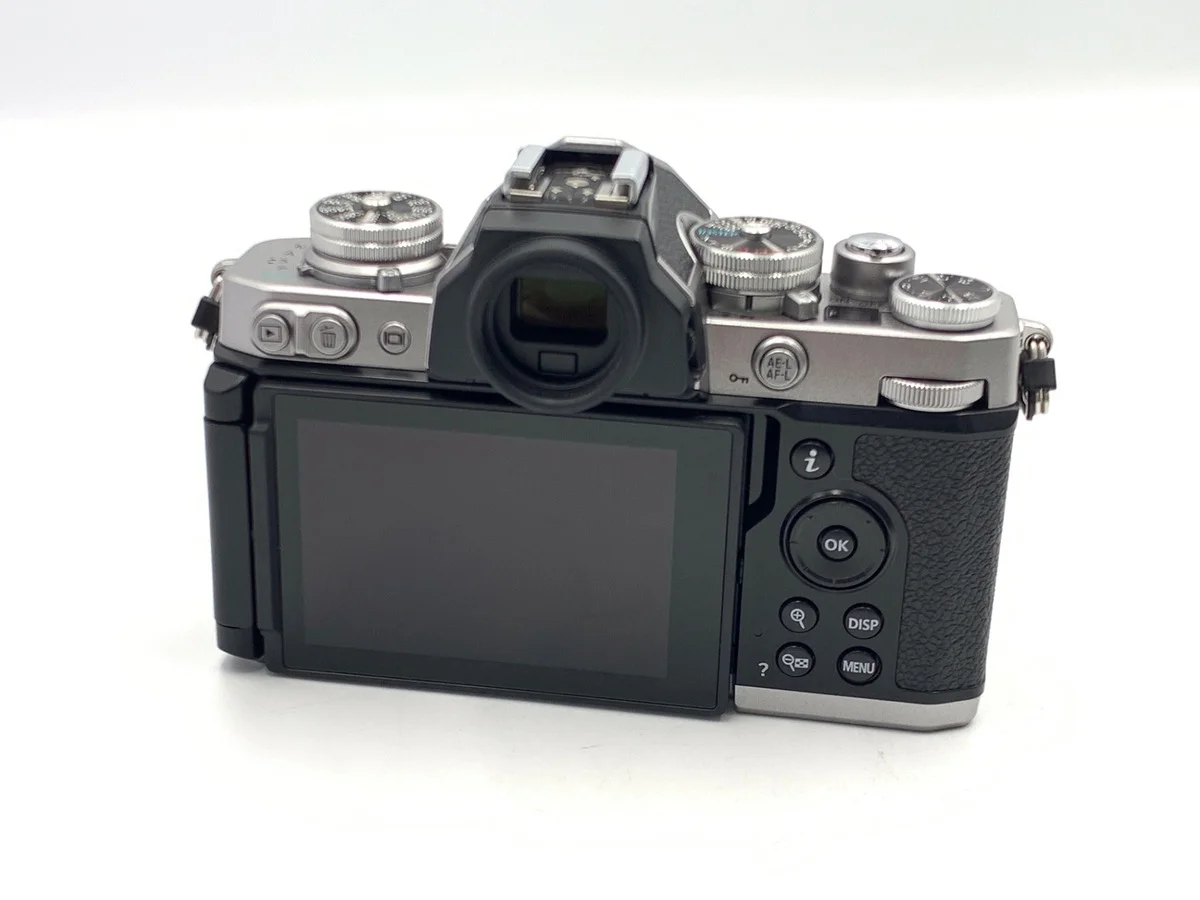 Nikon Zfc - Thumbnail 2