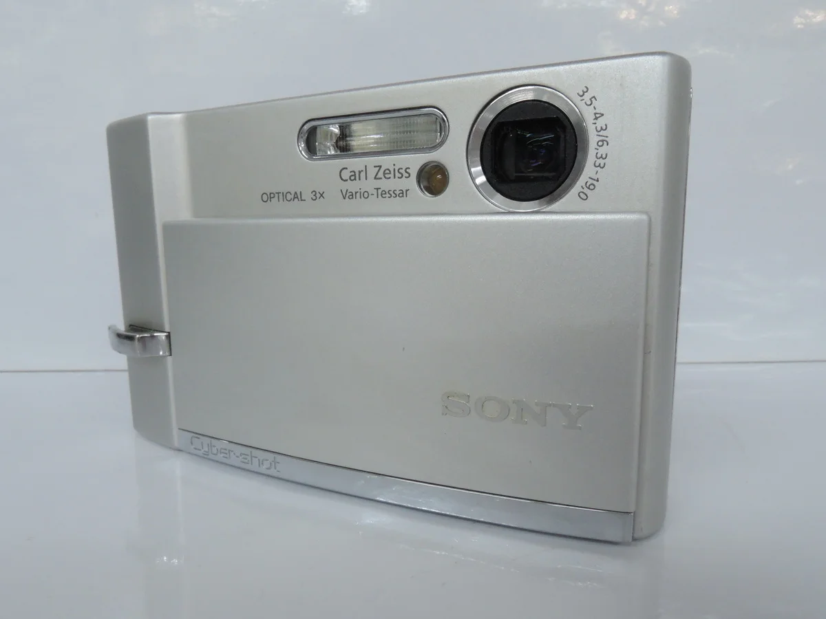 Sony Cyber-shot DSC-T30 - 縮圖 2