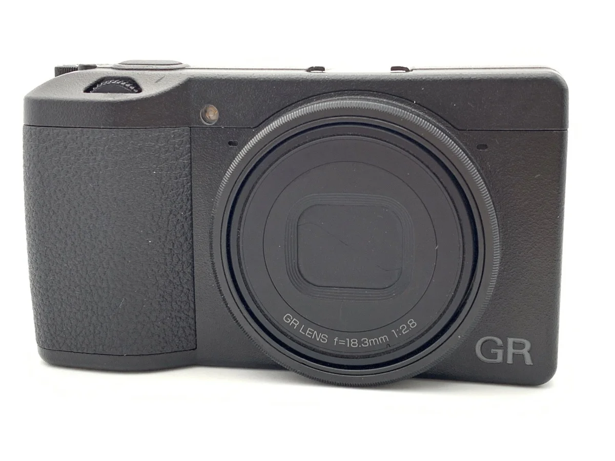 Ricoh GR III
