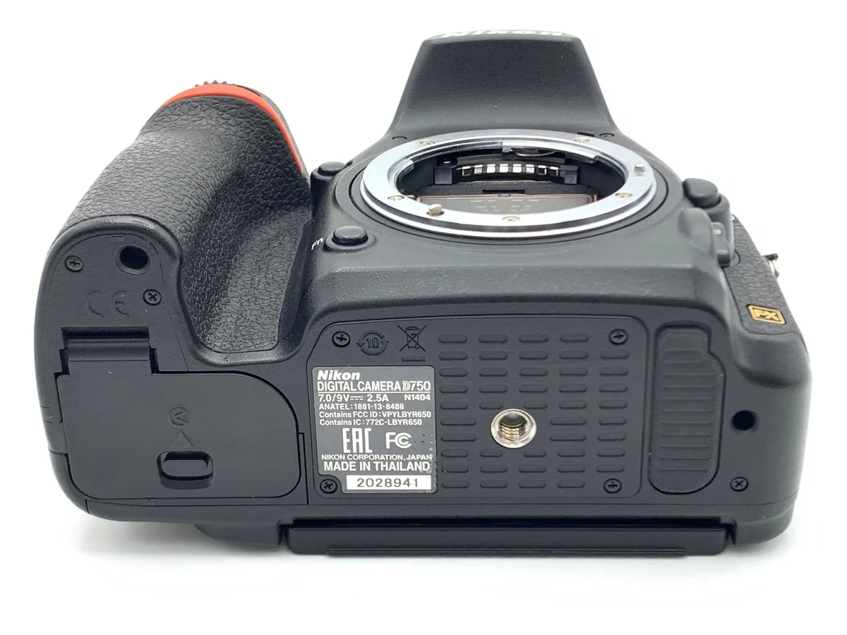 Nikon D750 - Thumbnail 3