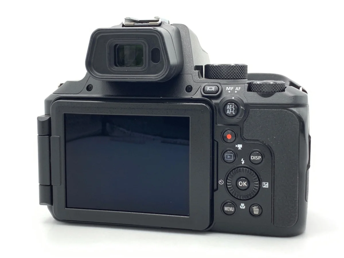 Nikon COOLPIX P950 - Thumbnail 2