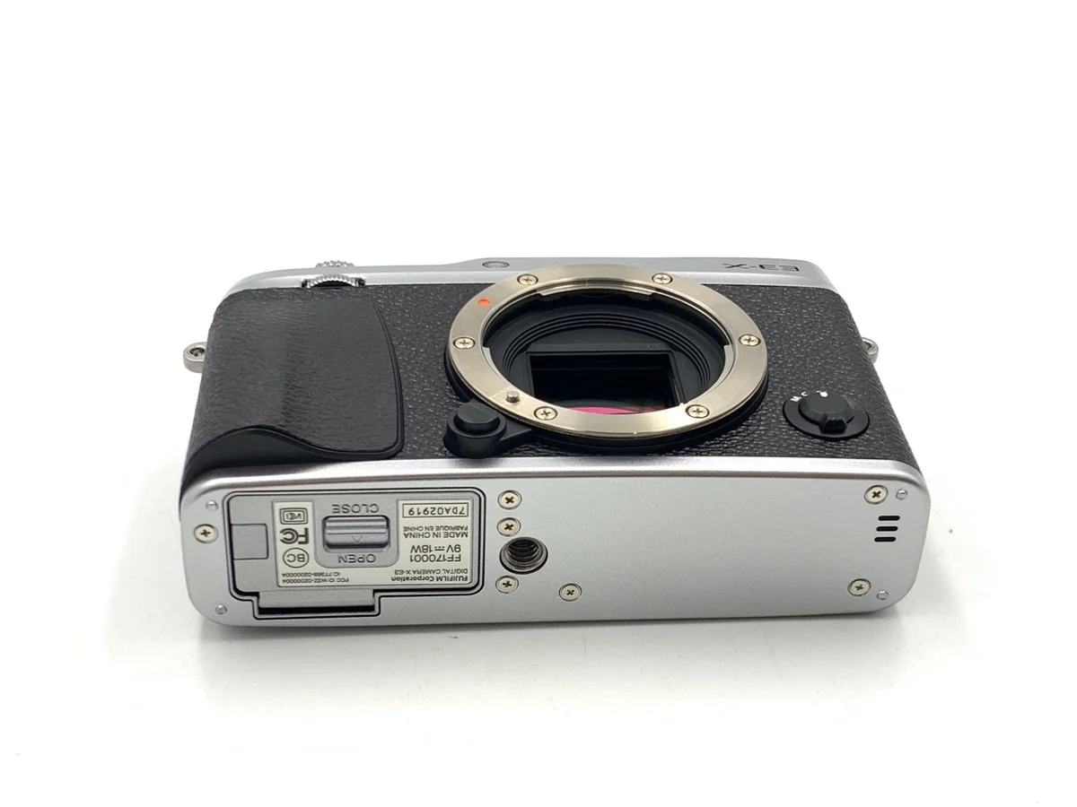 Fujifilm X-E3 - Thumbnail 3