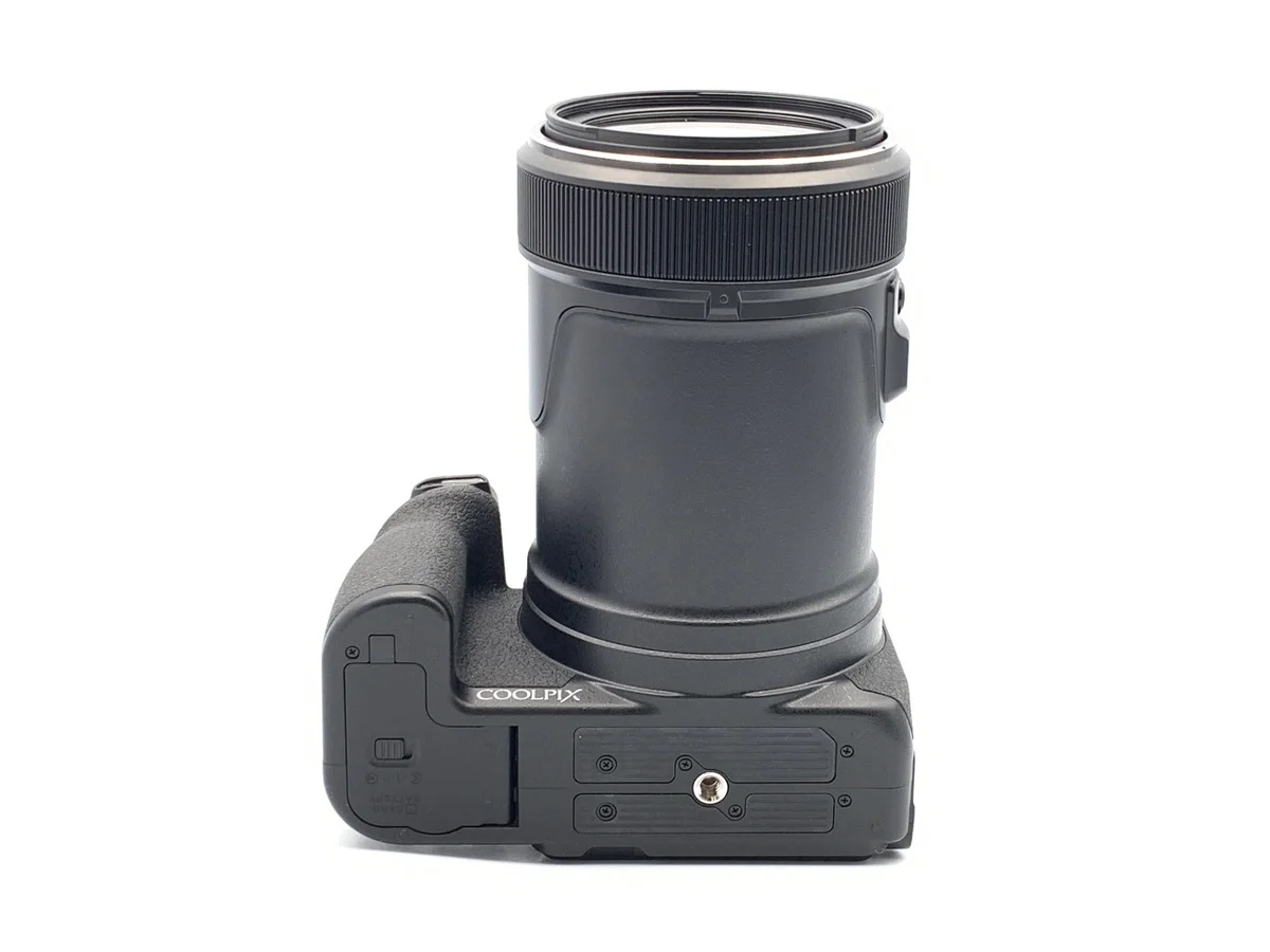 Nikon COOLPIX P1000 - Thumbnail 3