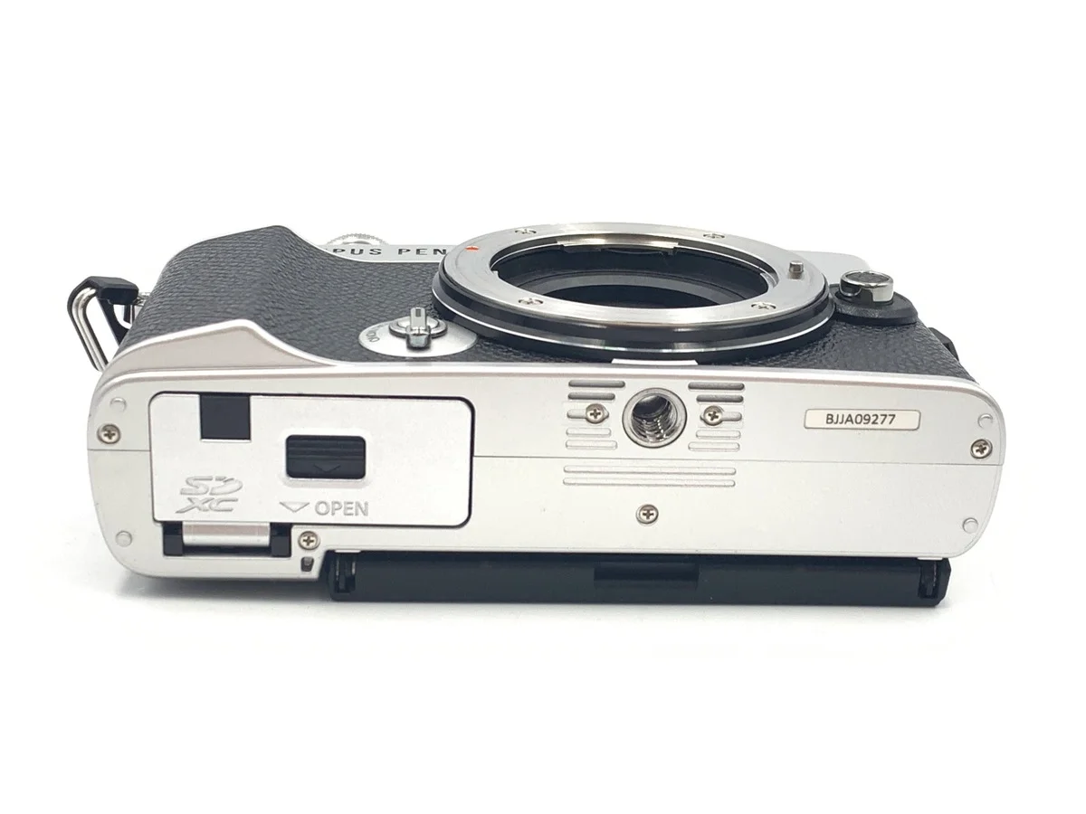 Olympus PEN E-P7 - Thumbnail 3