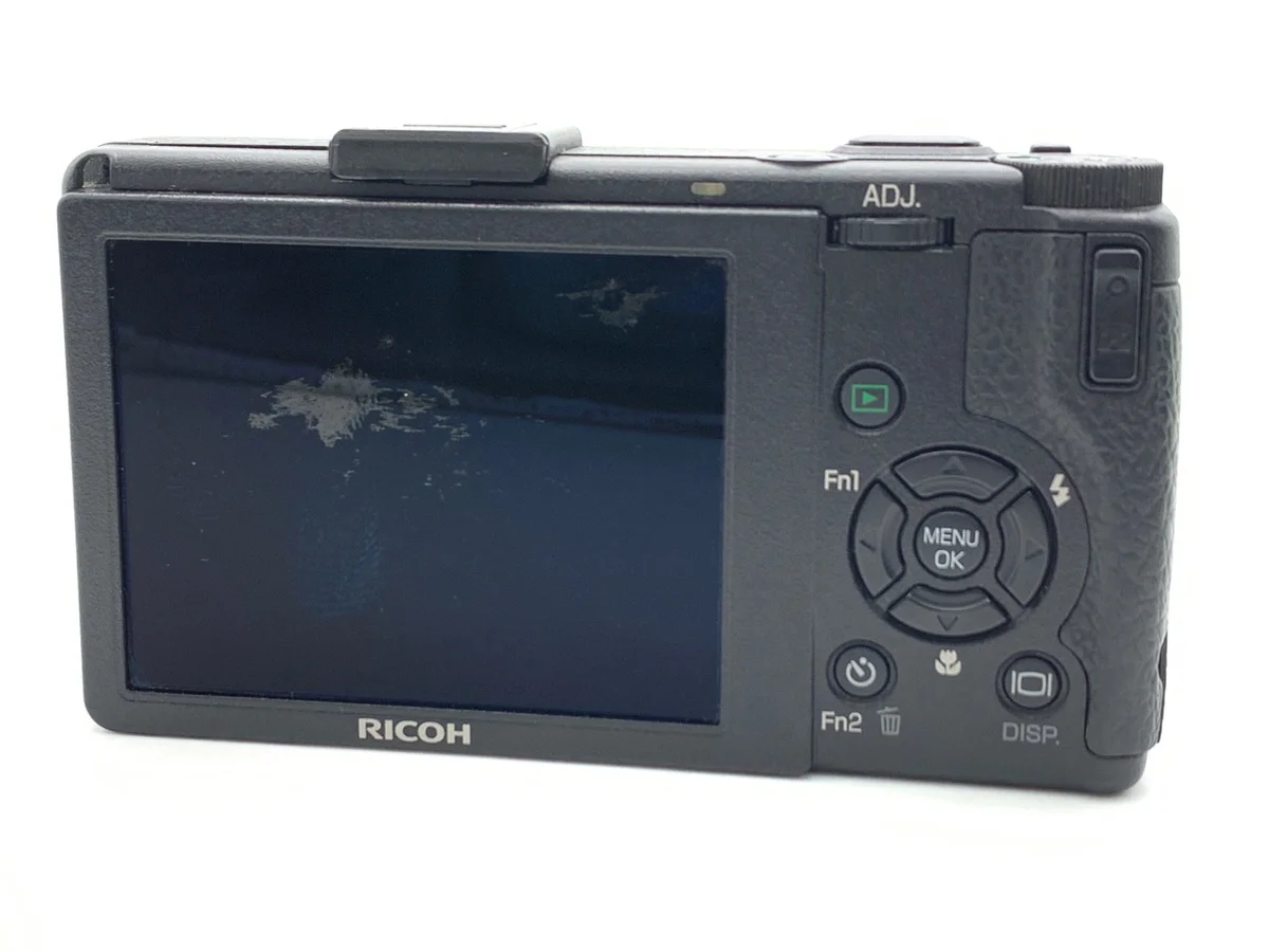 Ricoh GR DIGITAL III - Thumbnail 2