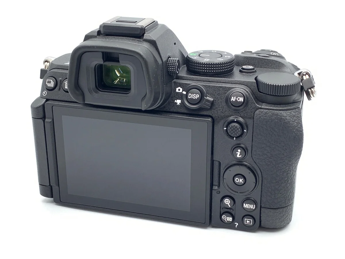 Nikon Z5II - Thumbnail 2