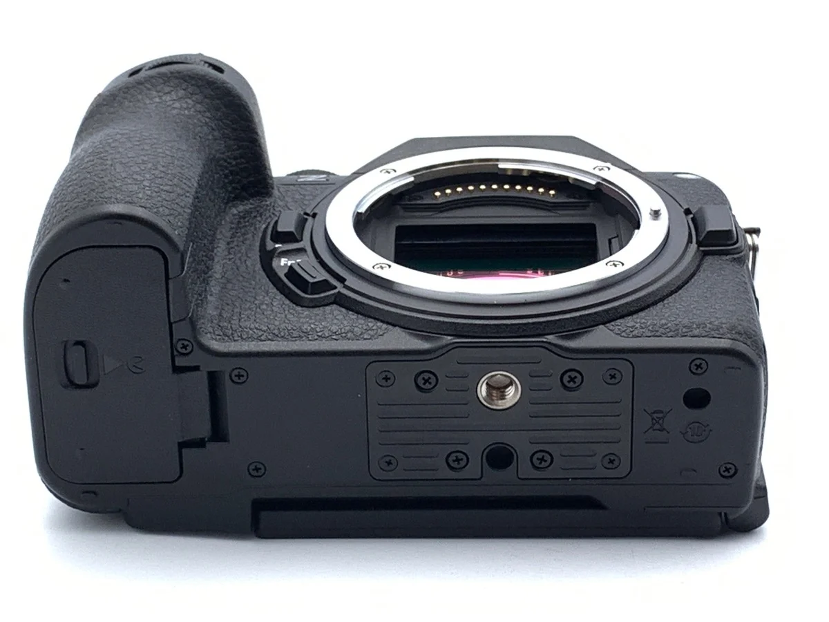 Nikon Z5II - Thumbnail 3