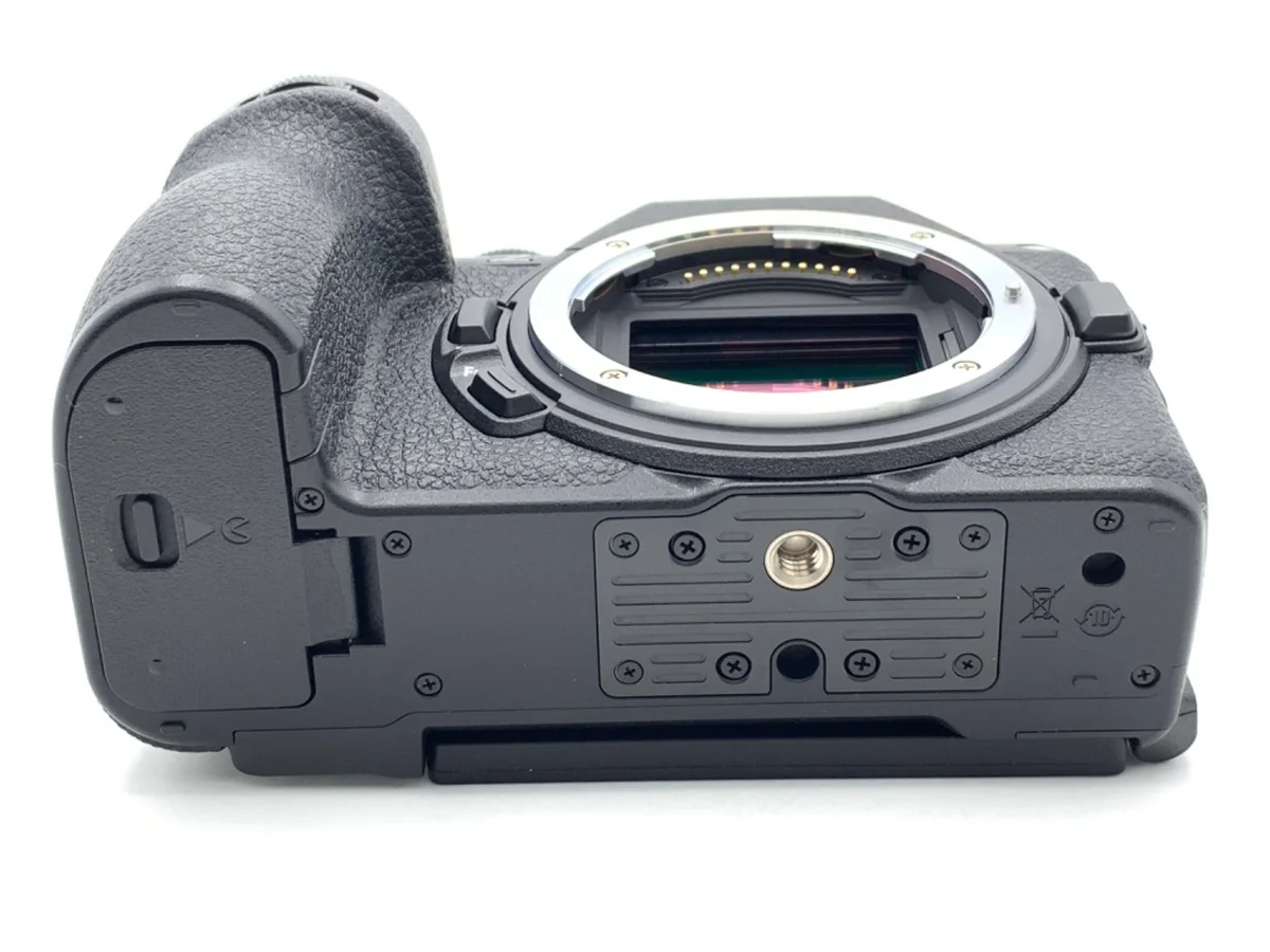 Nikon Z5II - Thumbnail 3