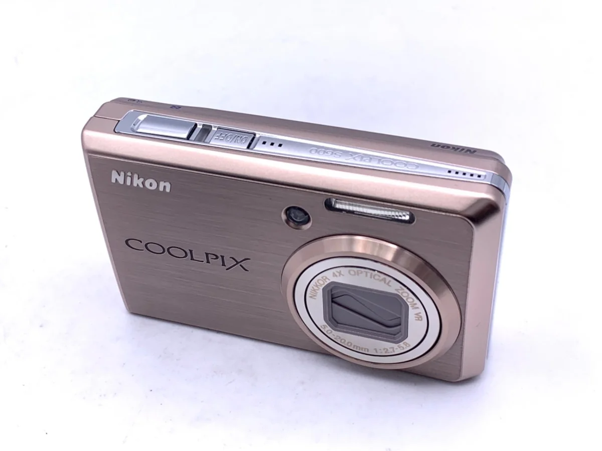 Nikon COOLPIX S600