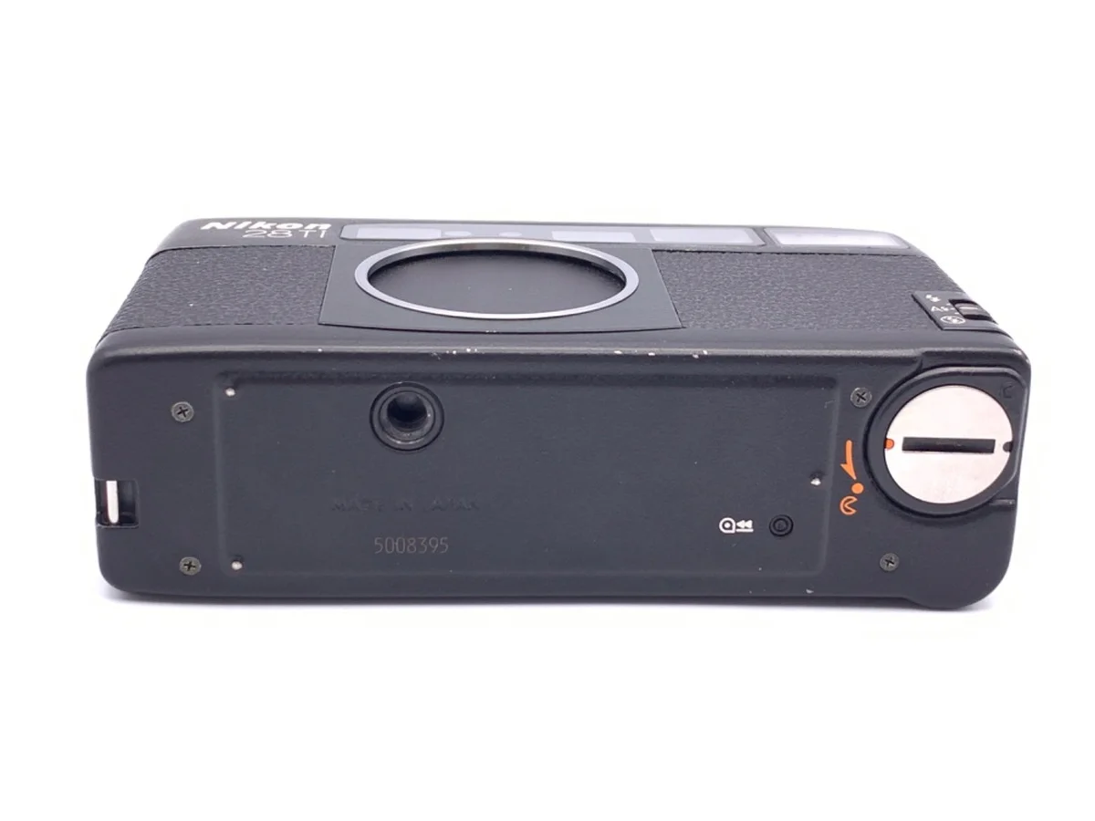 Nikon 28Ti (28/2.8) - Thumbnail 3