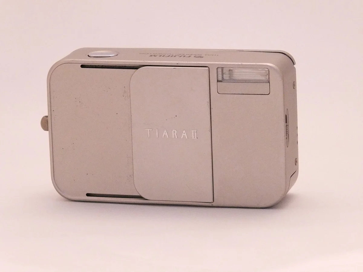Fujifilm TIARA II(28mm F3.5)