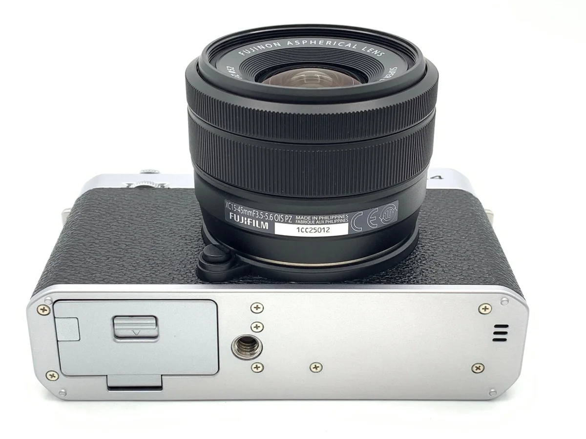 Fujifilm X-E4 XC15-45mm - Thumbnail 3