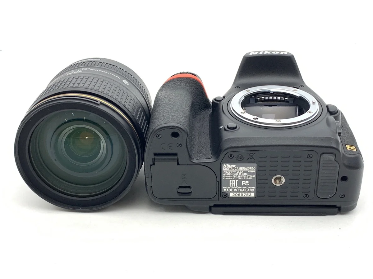 Nikon D750 24-120VR - Thumbnail 3