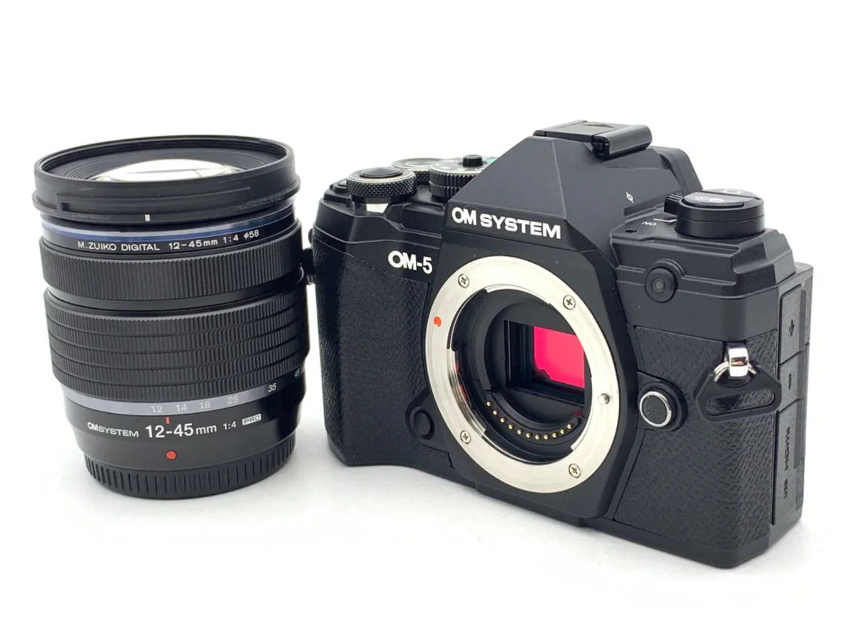 Olympus OM SYSTEM OM-5 12-45mm PRO