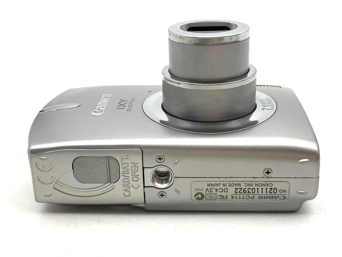 Canon IXY DIGITAL 600 - Thumbnail 3