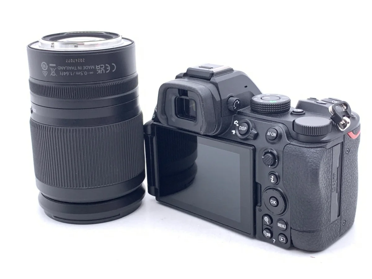 Nikon Z5II 24-200 - 縮圖 2